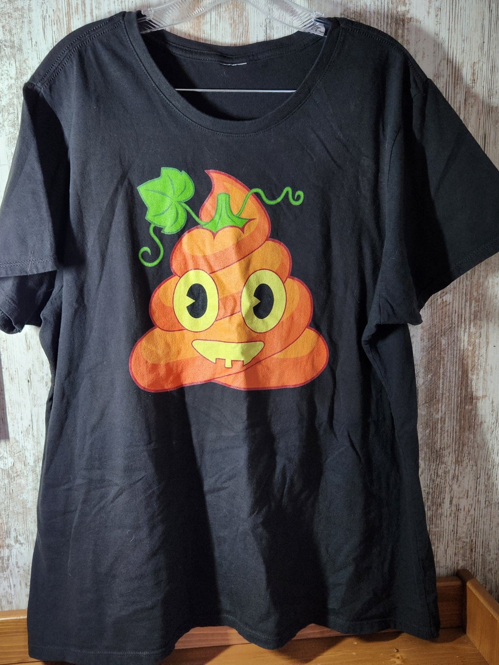 Halloween Pumpkin Poop Emoji Graphic T-Shirt Black XL Jack-o'-Lantern 🎃 Funny